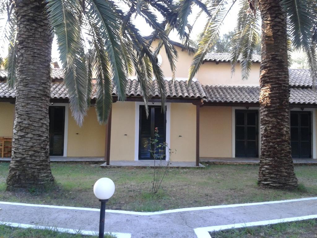 Villa Rododafni Roda  Exterior photo